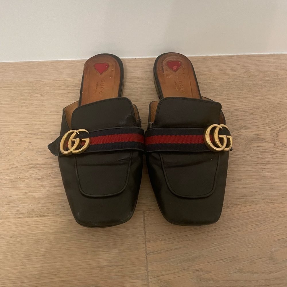 Gucci Womens Slides- Payton Mule- Black- 38.5